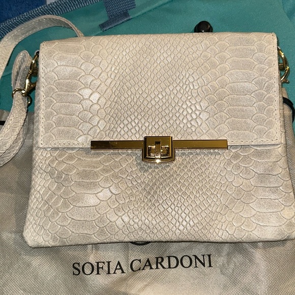 sofia cardoni Bags Sofia Cardoni Cross Body Bag Poshmark